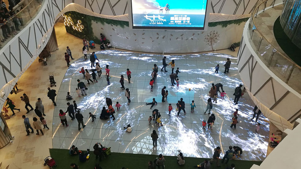 LEDFUL Floor Interactive LED display for Star Meeting