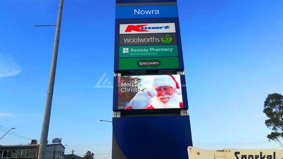 Australia Outdoor Pole LED Advertising Display