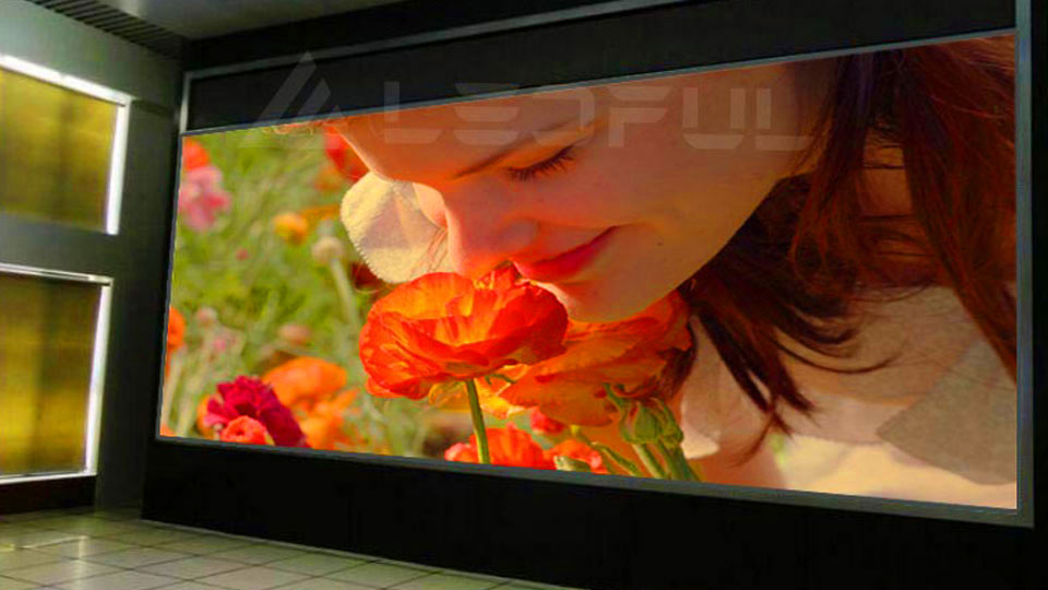 Ultra HD Small Pixel Pitch LED Screen